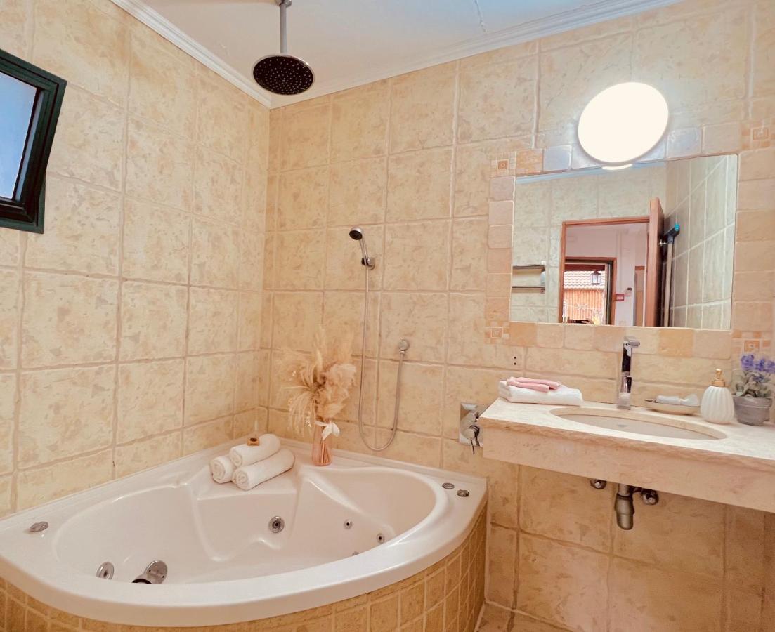 איתן בקתות עץ Eitan Wood Cabins Resort Sede Eli'ezer Exterior photo