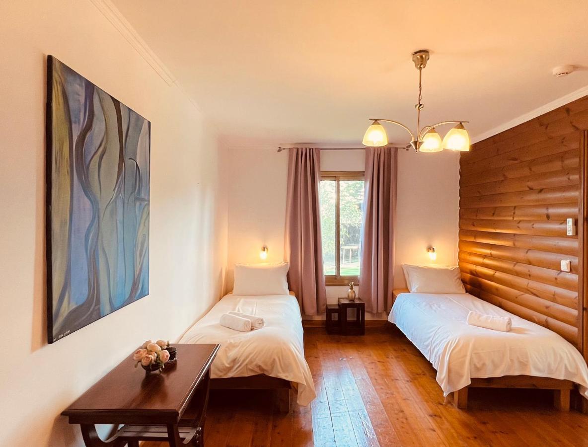 איתן בקתות עץ Eitan Wood Cabins Resort Sede Eli'ezer Exterior photo