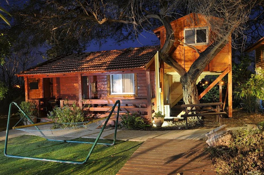 איתן בקתות עץ Eitan Wood Cabins Resort Sede Eli'ezer Exterior photo